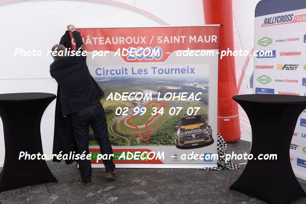 http://v2.adecom-photo.com/images//1.RALLYCROSS/2019/RALLYCROSS_CHATEAUROUX_2019/AMBIANCE_DIVERS/38A_2978.JPG