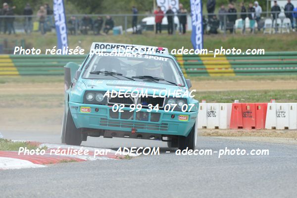 http://v2.adecom-photo.com/images//1.RALLYCROSS/2019/RALLYCROSS_CHATEAUROUX_2019/LEGENDE_SHOW/CAMERINO_Dominique/38A_2951.JPG