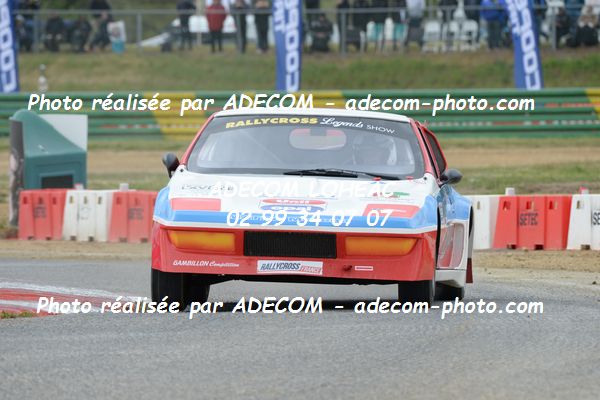 http://v2.adecom-photo.com/images//1.RALLYCROSS/2019/RALLYCROSS_CHATEAUROUX_2019/LEGENDE_SHOW/GAMBILLON_Michel/38A_2892.JPG