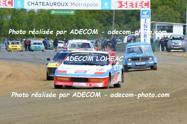 http://v2.adecom-photo.com/images//1.RALLYCROSS/2019/RALLYCROSS_CHATEAUROUX_2019/LEGENDE_SHOW/GAMBILLON_Michel/38A_5079.JPG