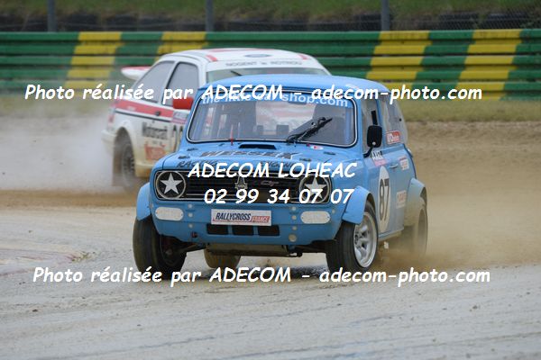 http://v2.adecom-photo.com/images//1.RALLYCROSS/2019/RALLYCROSS_CHATEAUROUX_2019/LEGENDE_SHOW/ROUSSEL_Gerard/38A_3455.JPG