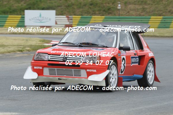 http://v2.adecom-photo.com/images//1.RALLYCROSS/2019/RALLYCROSS_CHATEAUROUX_2019/LEGENDE_SHOW/TOLLEMER_Philippe/38A_2260.JPG