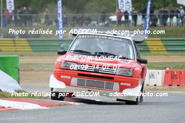 http://v2.adecom-photo.com/images//1.RALLYCROSS/2019/RALLYCROSS_CHATEAUROUX_2019/LEGENDE_SHOW/TOLLEMER_Philippe/38A_2943.JPG