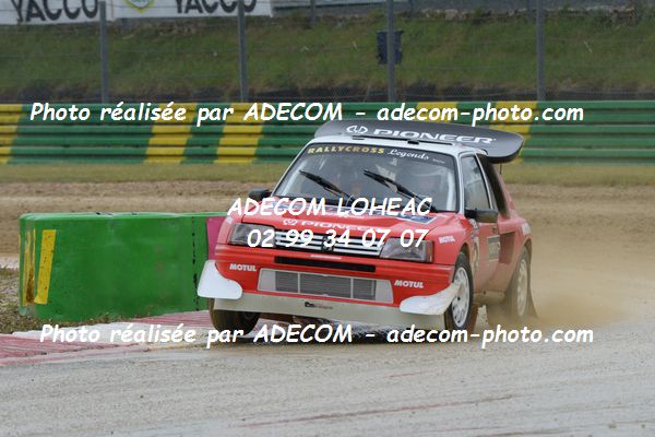 http://v2.adecom-photo.com/images//1.RALLYCROSS/2019/RALLYCROSS_CHATEAUROUX_2019/LEGENDE_SHOW/TOLLEMER_Philippe/38A_3478.JPG