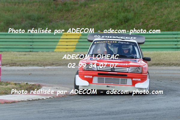 http://v2.adecom-photo.com/images//1.RALLYCROSS/2019/RALLYCROSS_CHATEAUROUX_2019/LEGENDE_SHOW/TOLLEMER_Philippe/38A_4239.JPG