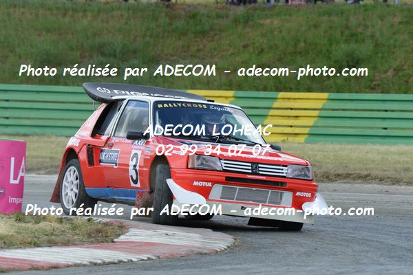 http://v2.adecom-photo.com/images//1.RALLYCROSS/2019/RALLYCROSS_CHATEAUROUX_2019/LEGENDE_SHOW/TOLLEMER_Philippe/38A_4249.JPG