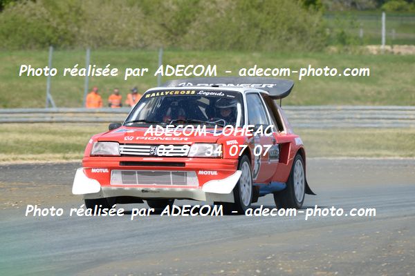 http://v2.adecom-photo.com/images//1.RALLYCROSS/2019/RALLYCROSS_CHATEAUROUX_2019/LEGENDE_SHOW/TOLLEMER_Philippe/38A_5121.JPG