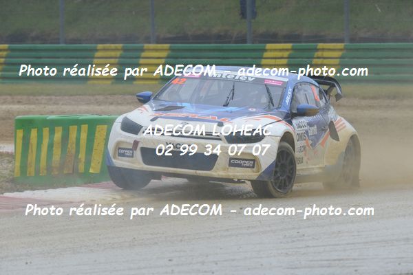 http://v2.adecom-photo.com/images//1.RALLYCROSS/2019/RALLYCROSS_CHATEAUROUX_2019/SUPER_CAR/MORETON_Guy/38A_3424.JPG