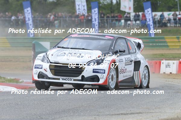 http://v2.adecom-photo.com/images//1.RALLYCROSS/2019/RALLYCROSS_CHATEAUROUX_2019/SUPER_CAR/PAILLER_Jonathan/38A_2799.JPG