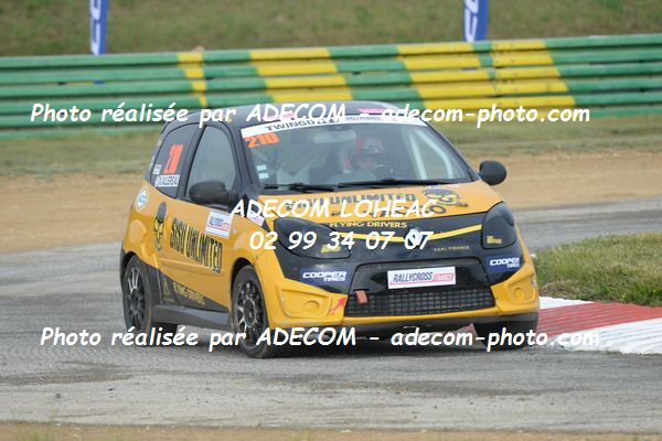 http://v2.adecom-photo.com/images//1.RALLYCROSS/2019/RALLYCROSS_CHATEAUROUX_2019/TWINGO/ALLEREAU_Xavier/38A_1122.JPG