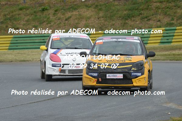 http://v2.adecom-photo.com/images//1.RALLYCROSS/2019/RALLYCROSS_CHATEAUROUX_2019/TWINGO/ALLEREAU_Xavier/38A_1786.JPG