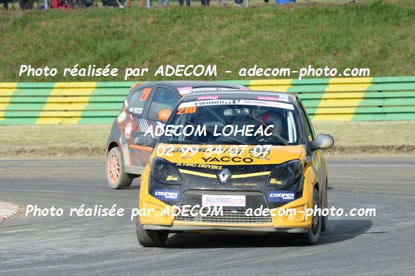 http://v2.adecom-photo.com/images//1.RALLYCROSS/2019/RALLYCROSS_CHATEAUROUX_2019/TWINGO/ALLEREAU_Xavier/38A_3851.JPG