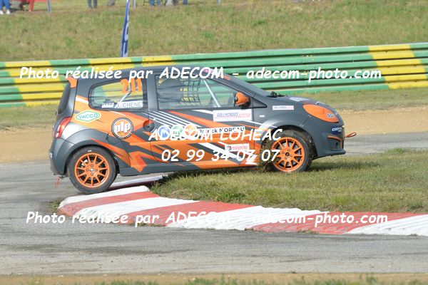 http://v2.adecom-photo.com/images//1.RALLYCROSS/2019/RALLYCROSS_CHATEAUROUX_2019/TWINGO/CHENE_Louis/38A_1196.JPG