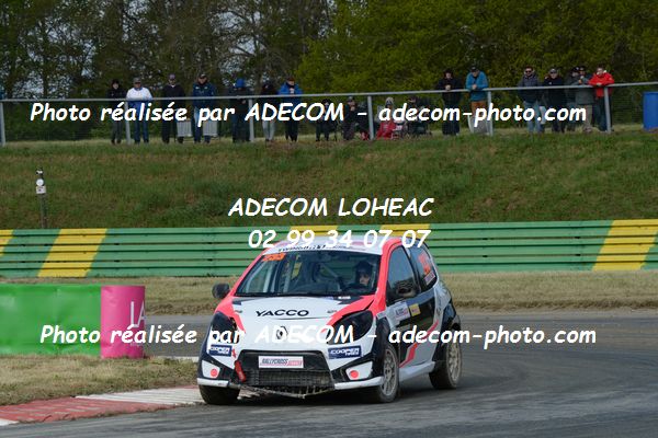 http://v2.adecom-photo.com/images//1.RALLYCROSS/2019/RALLYCROSS_CHATEAUROUX_2019/TWINGO/DANVEAU_Chloe/38A_3759.JPG