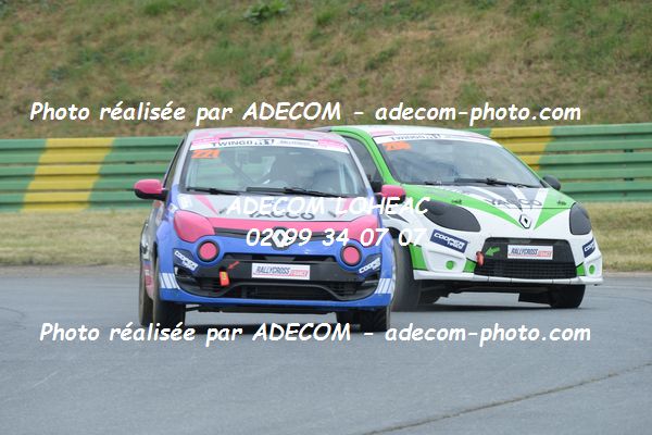 http://v2.adecom-photo.com/images//1.RALLYCROSS/2019/RALLYCROSS_CHATEAUROUX_2019/TWINGO/DELAUNAY_Audrey/38A_1835.JPG