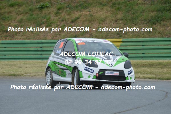 http://v2.adecom-photo.com/images//1.RALLYCROSS/2019/RALLYCROSS_CHATEAUROUX_2019/TWINGO/DERRIEN_Luc/38A_1819.JPG