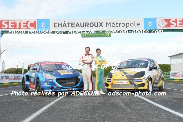 http://v2.adecom-photo.com/images//1.RALLYCROSS/2019/RALLYCROSS_CHATEAUROUX_2019/TWINGO/DUFAS_Dylan/38A_0832.JPG