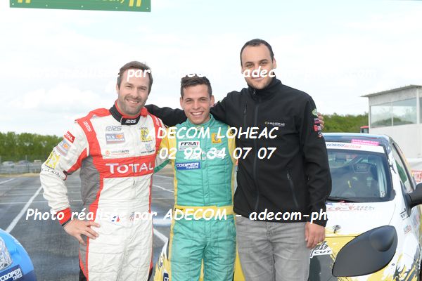 http://v2.adecom-photo.com/images//1.RALLYCROSS/2019/RALLYCROSS_CHATEAUROUX_2019/TWINGO/DUFAS_Dylan/38A_0837.JPG