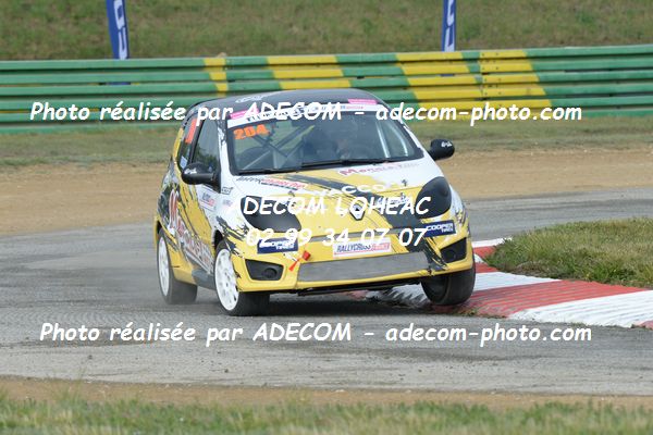 http://v2.adecom-photo.com/images//1.RALLYCROSS/2019/RALLYCROSS_CHATEAUROUX_2019/TWINGO/DUFAS_Dylan/38A_1211.JPG