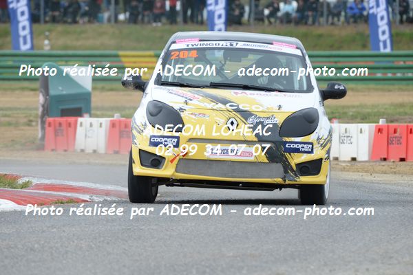 http://v2.adecom-photo.com/images//1.RALLYCROSS/2019/RALLYCROSS_CHATEAUROUX_2019/TWINGO/DUFAS_Dylan/38A_2633.JPG