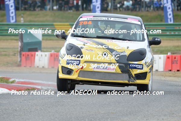 http://v2.adecom-photo.com/images//1.RALLYCROSS/2019/RALLYCROSS_CHATEAUROUX_2019/TWINGO/DUFAS_Dylan/38A_2634.JPG