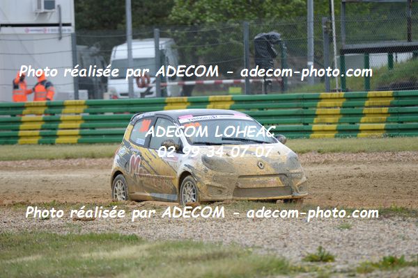 http://v2.adecom-photo.com/images//1.RALLYCROSS/2019/RALLYCROSS_CHATEAUROUX_2019/TWINGO/DUFAS_Dylan/38A_3181.JPG