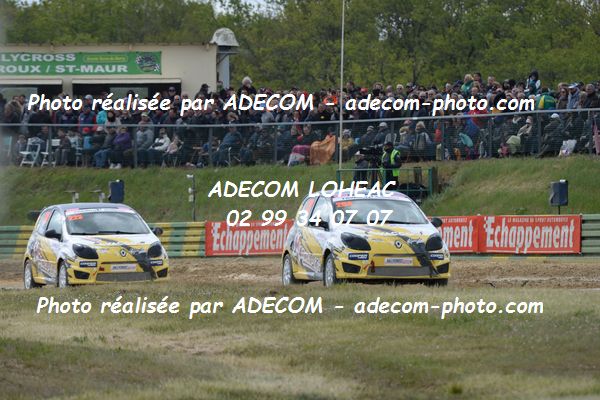 http://v2.adecom-photo.com/images//1.RALLYCROSS/2019/RALLYCROSS_CHATEAUROUX_2019/TWINGO/DUFAS_Dylan/38A_4506.JPG