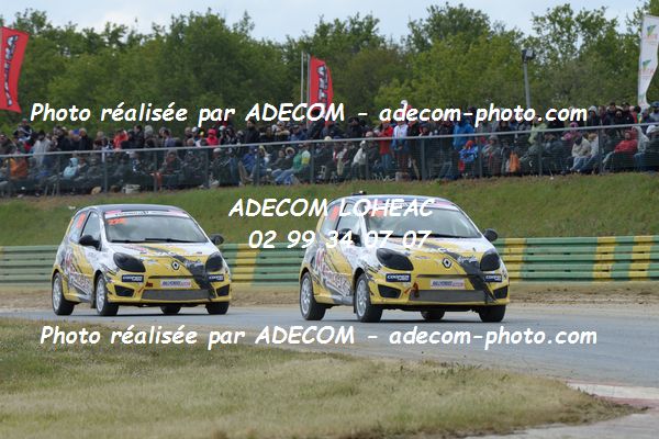 http://v2.adecom-photo.com/images//1.RALLYCROSS/2019/RALLYCROSS_CHATEAUROUX_2019/TWINGO/DUFAS_Dylan/38A_4508.JPG
