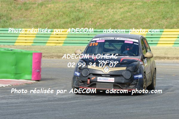 http://v2.adecom-photo.com/images//1.RALLYCROSS/2019/RALLYCROSS_CHATEAUROUX_2019/TWINGO/GAUTHIER_Brandon/38A_3870.JPG