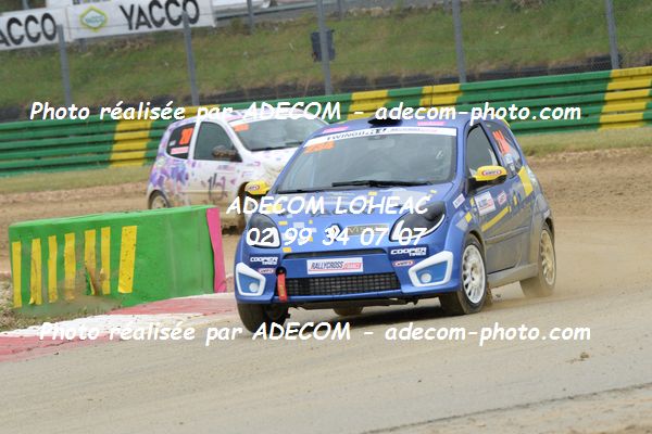 http://v2.adecom-photo.com/images//1.RALLYCROSS/2019/RALLYCROSS_CHATEAUROUX_2019/TWINGO/JAN_Clement/38A_3129.JPG