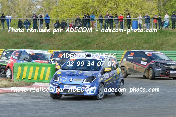 http://v2.adecom-photo.com/images//1.RALLYCROSS/2019/RALLYCROSS_CHATEAUROUX_2019/TWINGO/JAN_Clement/38A_3858.JPG