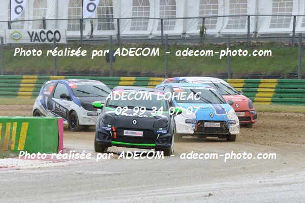 http://v2.adecom-photo.com/images//1.RALLYCROSS/2019/RALLYCROSS_CHATEAUROUX_2019/TWINGO/LEGAILLARD_Quentin/38A_3136.JPG