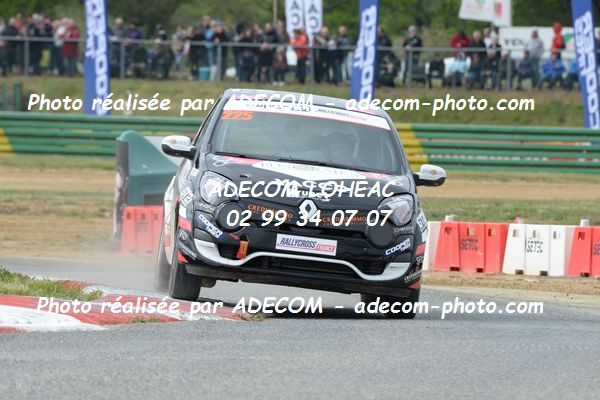 http://v2.adecom-photo.com/images//1.RALLYCROSS/2019/RALLYCROSS_CHATEAUROUX_2019/TWINGO/MASSELIN_Romain/38A_2614.JPG