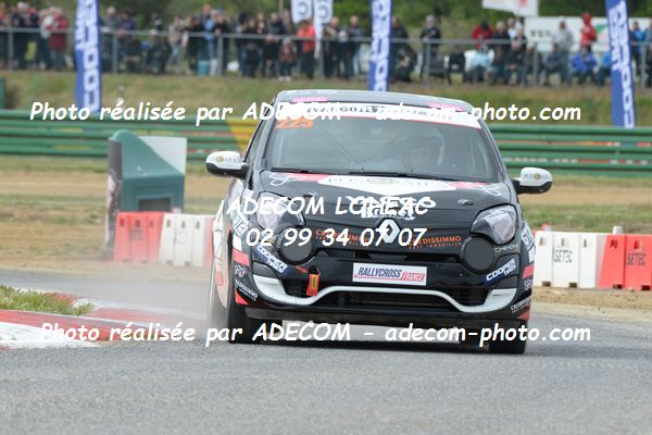 http://v2.adecom-photo.com/images//1.RALLYCROSS/2019/RALLYCROSS_CHATEAUROUX_2019/TWINGO/MASSELIN_Romain/38A_2616.JPG