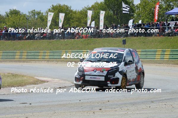 http://v2.adecom-photo.com/images//1.RALLYCROSS/2019/RALLYCROSS_CHATEAUROUX_2019/TWINGO/POTTIER_Alizee/38A_4448.JPG