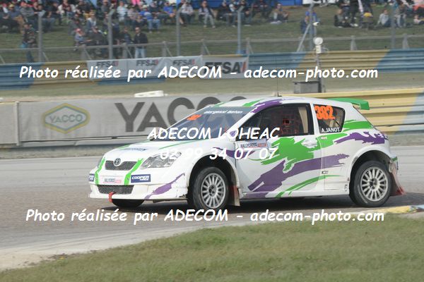 http://v2.adecom-photo.com/images//1.RALLYCROSS/2019/RALLYCROSS_DREUX_2019/DIVISION_3/JANOT_Alexandre/72A_6422.JPG