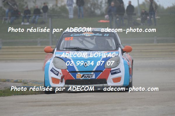 http://v2.adecom-photo.com/images//1.RALLYCROSS/2019/RALLYCROSS_DREUX_2019/SUPER_1600/EOUZAN_Nicolas/72A_6109.JPG
