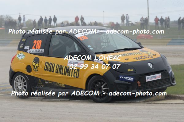 http://v2.adecom-photo.com/images//1.RALLYCROSS/2019/RALLYCROSS_DREUX_2019/TWINGO_CUP/ALLEREAU_Xavier/72A_6016.JPG