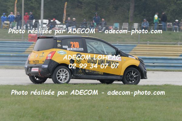 http://v2.adecom-photo.com/images//1.RALLYCROSS/2019/RALLYCROSS_DREUX_2019/TWINGO_CUP/ALLEREAU_Xavier/72A_6018.JPG