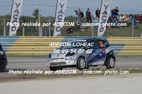 http://v2.adecom-photo.com/images//1.RALLYCROSS/2019/RALLYCROSS_DREUX_2019/TWINGO_CUP/AUNEAU_Yves/75A_8550.JPG