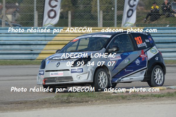 http://v2.adecom-photo.com/images//1.RALLYCROSS/2019/RALLYCROSS_DREUX_2019/TWINGO_CUP/AUNEAU_Yves/75A_8566.JPG