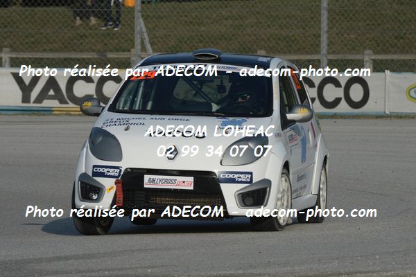 http://v2.adecom-photo.com/images//1.RALLYCROSS/2019/RALLYCROSS_DREUX_2019/TWINGO_CUP/DESCROIX_Charles/72A_5385.JPG