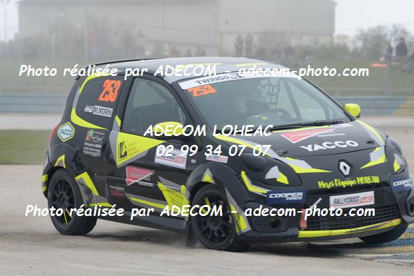 http://v2.adecom-photo.com/images//1.RALLYCROSS/2019/RALLYCROSS_DREUX_2019/TWINGO_CUP/MORIN_Maxime/72A_5983.JPG