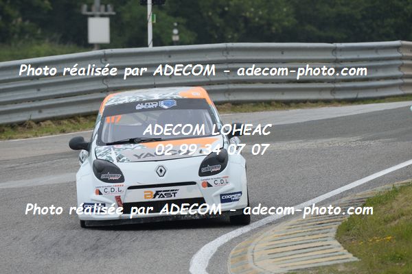 http://v2.adecom-photo.com/images//1.RALLYCROSS/2019/RALLYCROSS_ESSAY_2019/SUPER_1600/COMTE_Valentin/40A_3816.JPG