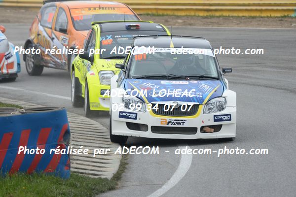 http://v2.adecom-photo.com/images//1.RALLYCROSS/2019/RALLYCROSS_ESSAY_2019/SUPER_1600/JAGU_Yvonnick/40A_5292.JPG