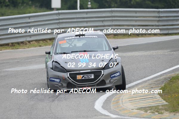 http://v2.adecom-photo.com/images//1.RALLYCROSS/2019/RALLYCROSS_ESSAY_2019/SUPER_1600/MARTIN_Mickael/40A_3802.JPG