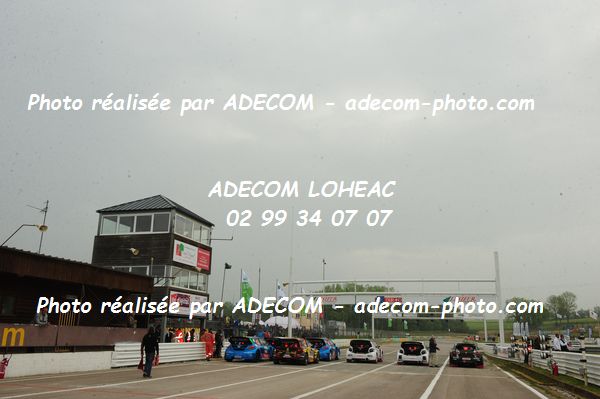 http://v2.adecom-photo.com/images//1.RALLYCROSS/2019/RALLYCROSS_ESSAY_2019/SUPER_CAR/COOX_Jochen/40E_0214.JPG