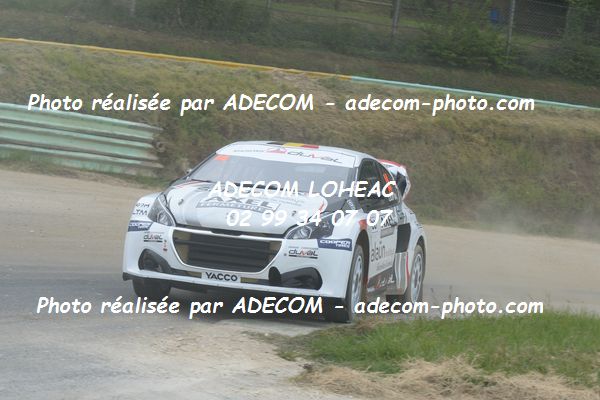 http://v2.adecom-photo.com/images//1.RALLYCROSS/2019/RALLYCROSS_ESSAY_2019/SUPER_CAR/DUVAL_Francois/40A_1512.JPG