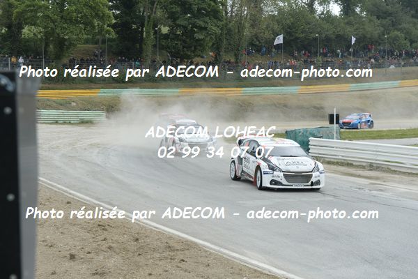 http://v2.adecom-photo.com/images//1.RALLYCROSS/2019/RALLYCROSS_ESSAY_2019/SUPER_CAR/DUVAL_Francois/40A_5828.JPG