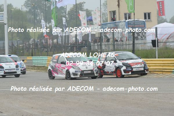 http://v2.adecom-photo.com/images//1.RALLYCROSS/2019/RALLYCROSS_ESSAY_2019/TWINGO/DANVEAU_Chloe/40A_5662.JPG